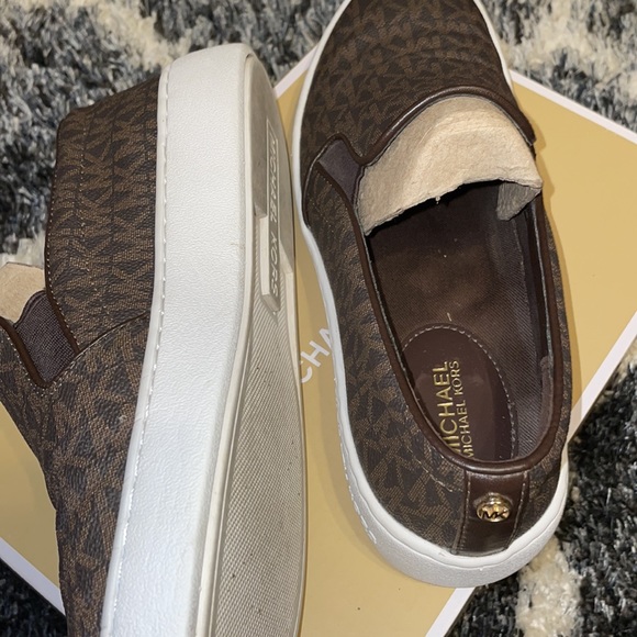 MK Monogram Shoes - Picture 7 of 9